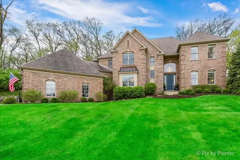 7307 Saddle Oaks Dr, Cary, IL 60013