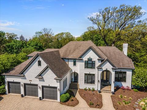 8 S318 Oxford Ln, Naperville, IL 60540