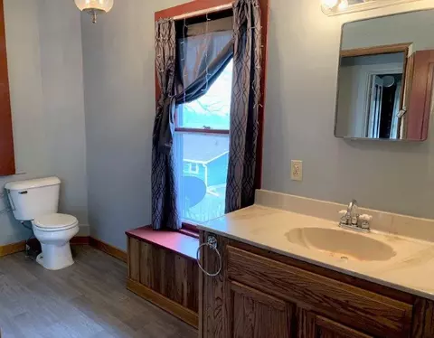 604 N Cherry St, Morrison, IL 61270 photo 25