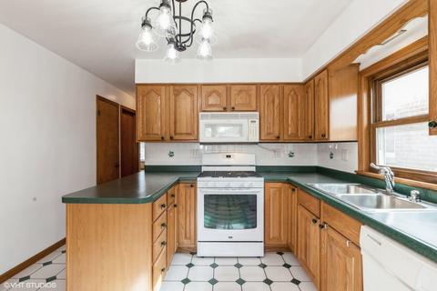 2758 E 130th St, Chicago, IL 60633 photo 5