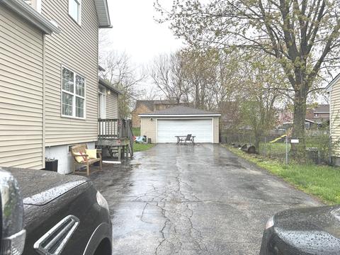 664 Dickie Ave, Elgin, IL 60120 photo 26
