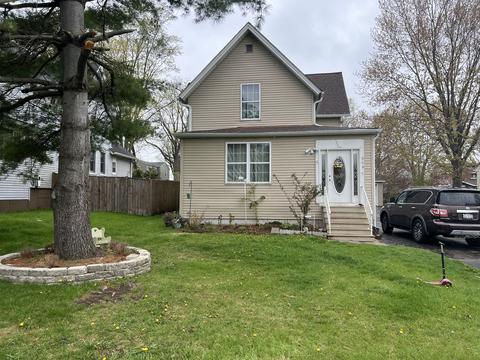664 Dickie Ave, Elgin, IL 60120