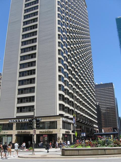 535 N Michigan Ave #513, Chicago, IL 60611