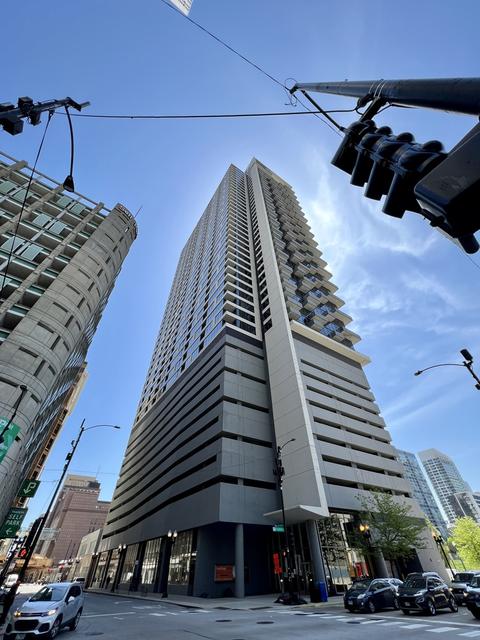 235 W Van Buren St #3310, Chicago, IL 60607