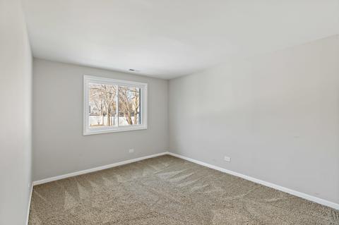 58 Cloverleaf Rd, Matteson, IL 60443 photo 18