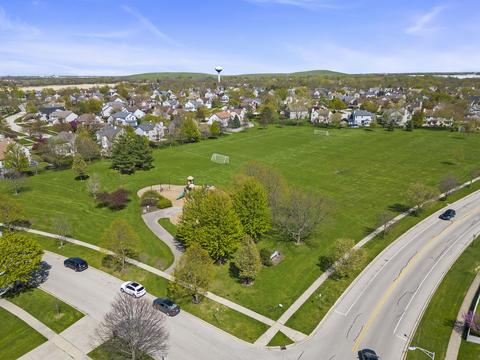 1462 Beaumont Cir, Bartlett, IL 60103 photo 26
