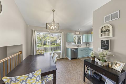 1462 Beaumont Cir, Bartlett, IL 60103 photo 7
