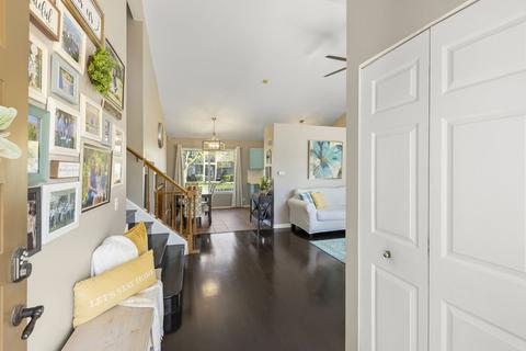 1462 Beaumont Cir, Bartlett, IL 60103 photo 4