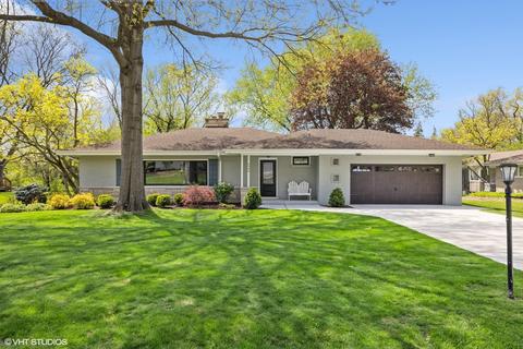 6344 Pontiac Dr, Indian Head Park, IL 60525
