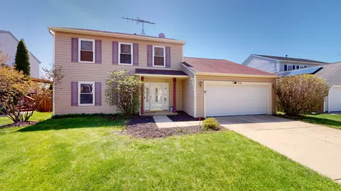 26 N Walnut Ct, Streamwood, IL 60107