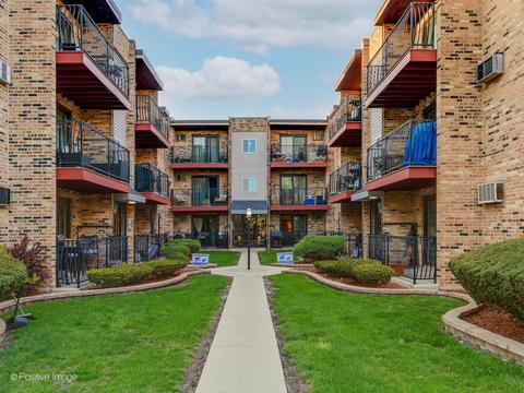 4550 W 57th St #3C4, Chicago, IL 60629