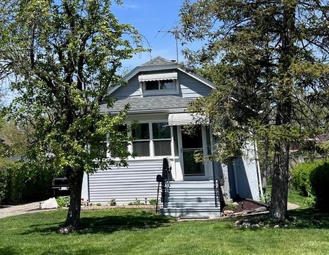 184 Waubansee Rd, Riverside, IL 60546