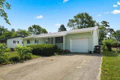 2205 E Rainbow Vw, Urbana, IL 61802