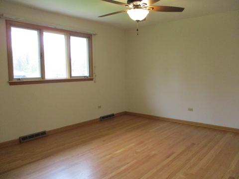 1331 Oriole Dr, Munster, IN 46321 photo 11