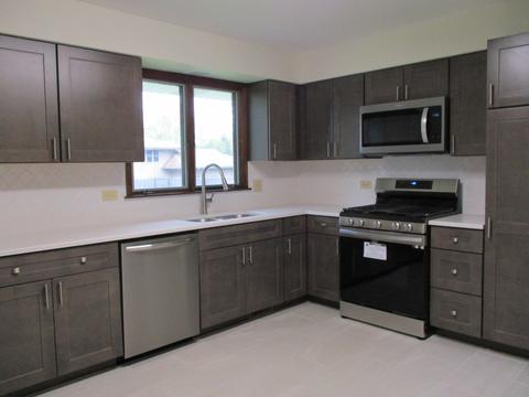 1331 Oriole Dr, Munster, IN 46321 photo 9