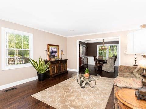 210 Devon Ln, Naperville, IL 60540 photo 23