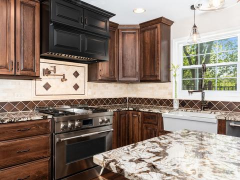 210 Devon Ln, Naperville, IL 60540 photo 9