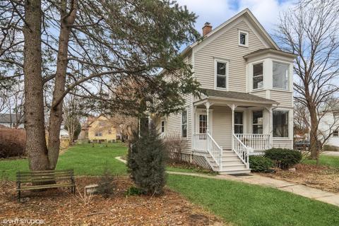 244 N Benton St, Palatine, IL 60067