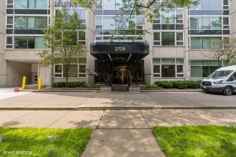2728 N Hampden Ct #204, Chicago, IL 60614