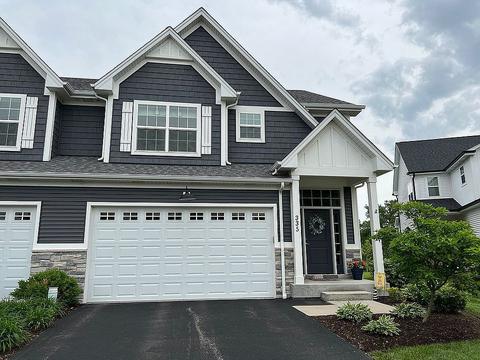335 Sandholm St, Geneva, IL 60134