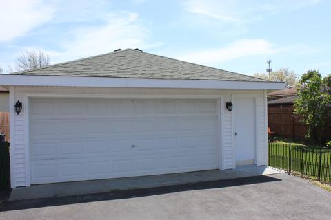 13713 Crestview Ct, Crestwood, IL 60445 photo 7
