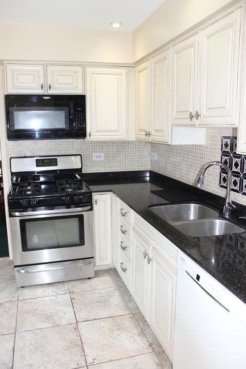 13713 Crestview Ct, Crestwood, IL 60445 photo 22