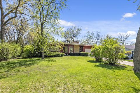 11311 W 74th St, Burr Ridge, IL 60527 photo 2