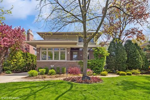 187 S Arlington Ave, Elmhurst, IL 60126