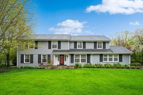 1185 S Wilson Dr, Lake Forest, IL 60045