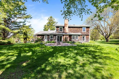 135 Mohawk Dr, North Barrington, IL 60010 photo 18