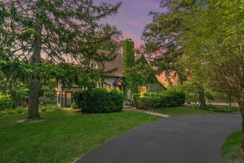 514 Logan Ave, Geneva, IL 60134