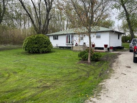 13370 E 2000 S Rd, Pembroke Township, IL 60958