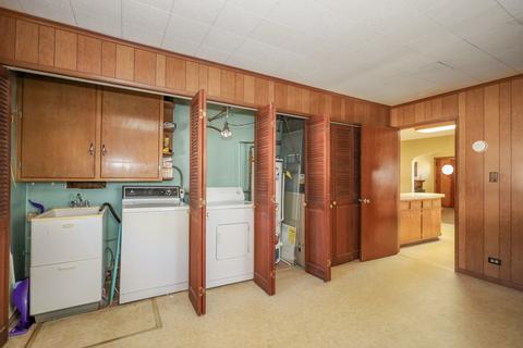 7635 Odell Ave, Bridgeview, IL 60455 photo 19