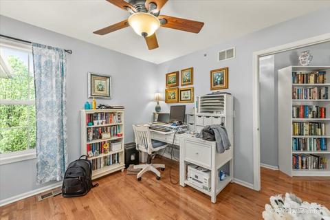 5563 Mcdonough Rd, Hoffman Estates, IL 60192 photo 20