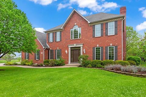 25752 W Equestrian Ln, Shorewood, IL 60404