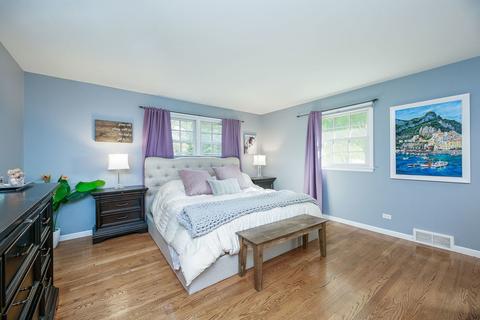 1595 Whitman Ln, Wheaton, IL 60189 photo 10