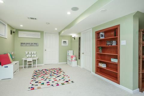 1595 Whitman Ln, Wheaton, IL 60189 photo 23