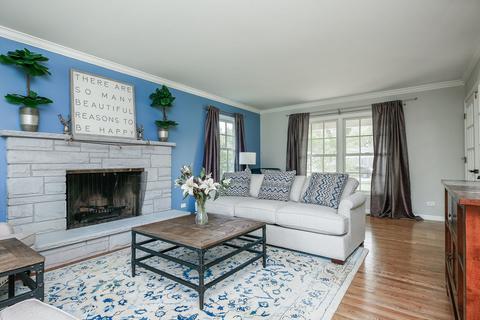 1595 Whitman Ln, Wheaton, IL 60189 photo 18