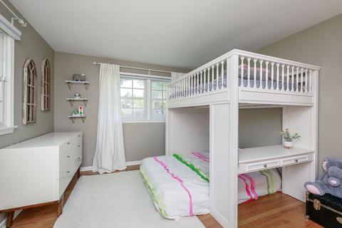 1595 Whitman Ln, Wheaton, IL 60189 photo 12