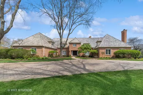 40 Ridge Rd, Barrington, IL 60010