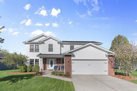2005 Brook Stone Dr, Bourbonnais, IL 60914