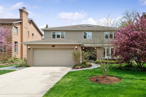 1220 Colgate St, Wilmette, IL 60091