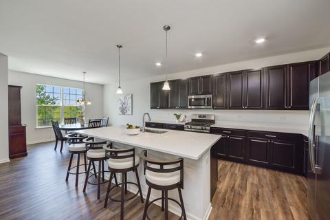 16010 S Selfridge Cir, Plainfield, IL 60586 photo 6