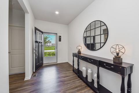 16010 S Selfridge Cir, Plainfield, IL 60586 photo 2