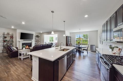 16010 S Selfridge Cir, Plainfield, IL 60586 photo 5