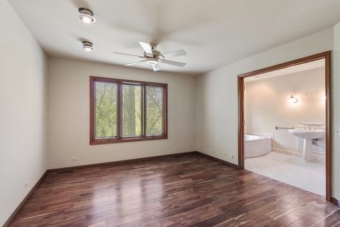 1015 Osage Dr, Mchenry, IL 60051 photo 13