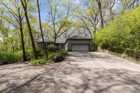 1015 Osage Dr, Mchenry, IL 60051 photo 2
