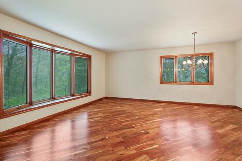1015 Osage Dr, Mchenry, IL 60051 photo 4