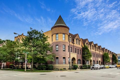 170 N Marion St #14, Oak Park, IL 60302