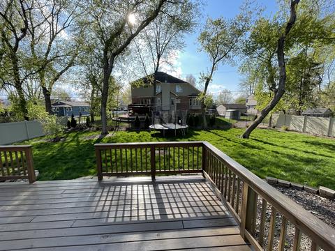 298 10th St, Wheeling, IL 60090 photo 4